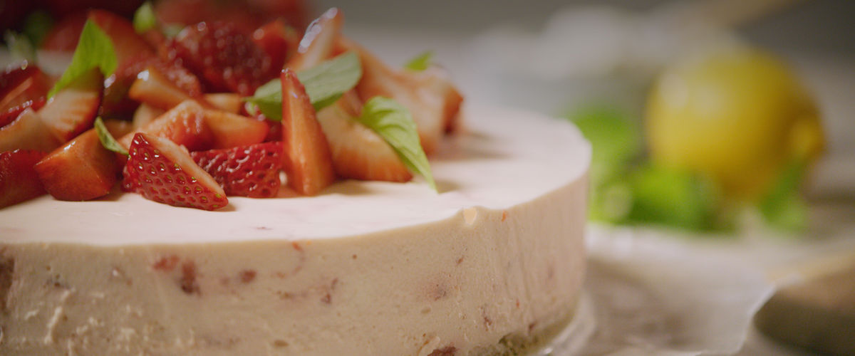 Video of strawberry chessescake